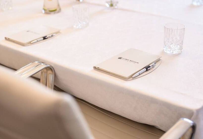 The Lord Nelson Hotel & Suites