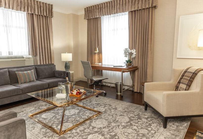 The Lord Nelson Hotel & Suites