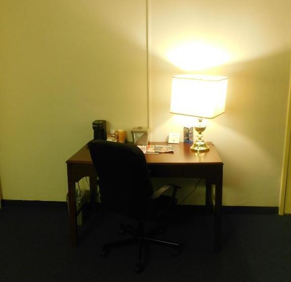 호텔 The Marlborough