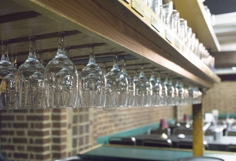 호텔 The Marlborough