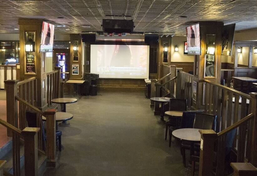 호텔 The Marlborough