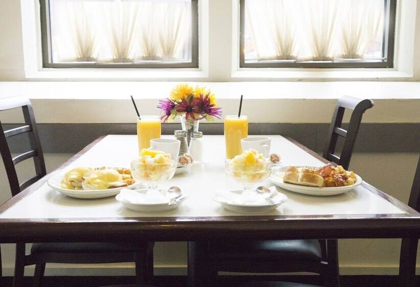 호텔 The Marlborough