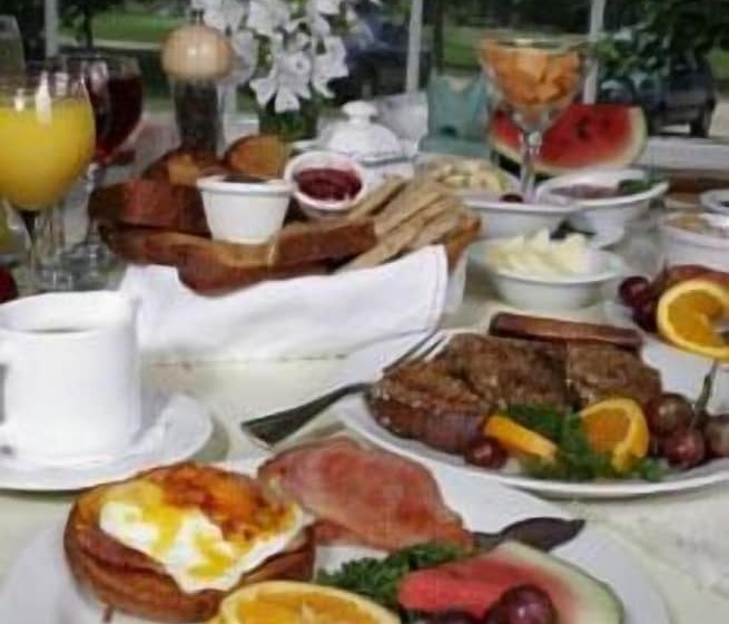 فندق The Normaway Inn