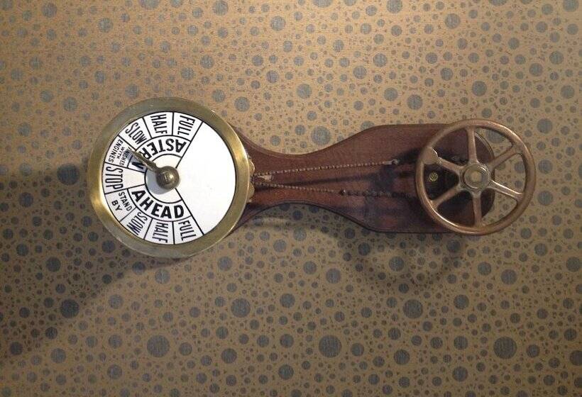 בית מלון כפרי The Pacific Inn