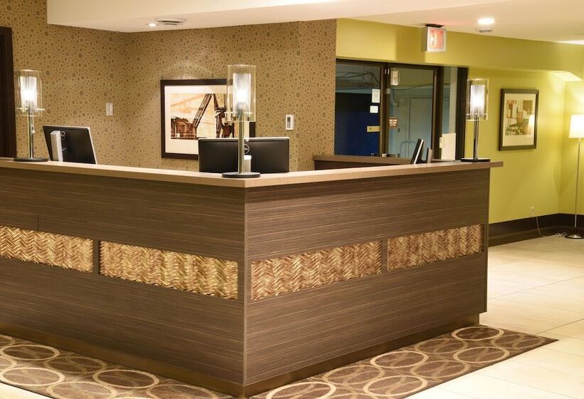 בית מלון כפרי The Pacific Inn