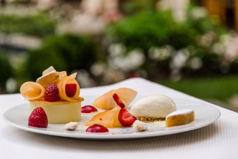 فندق The Ritzcarlton, Montreal