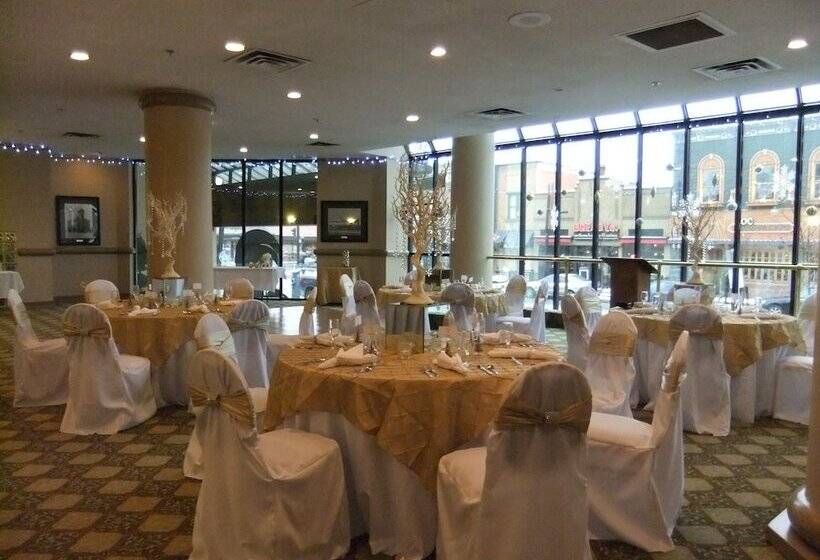 בית מלון כפרי The Royal Anne