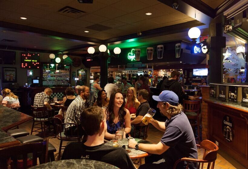 בית מלון כפרי The Royal Anne