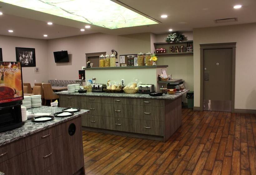 בית מלון כפרי The Royal Anne