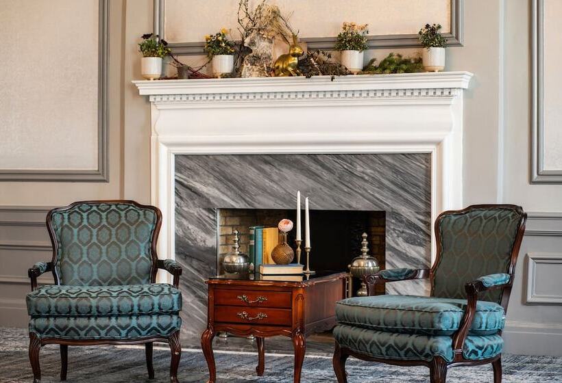 The Hotel Saskatchewan, Autograph Collection