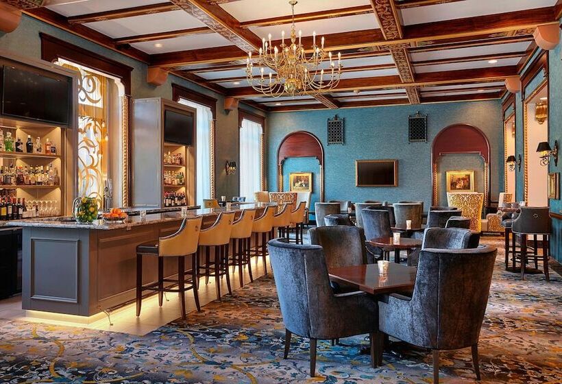 The Hotel Saskatchewan, Autograph Collection