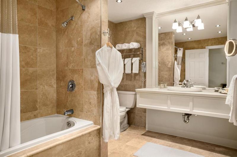 The Senator Hotel & Conference Center Timmins