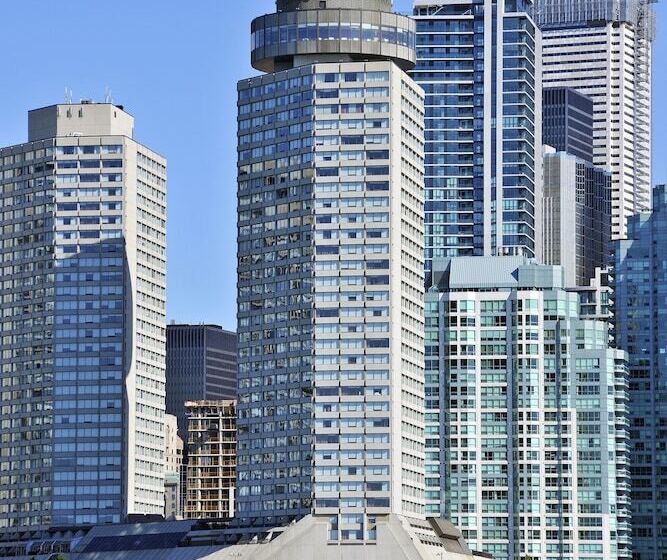 בית מלון כפרי The Westin Harbour Castle, Toronto