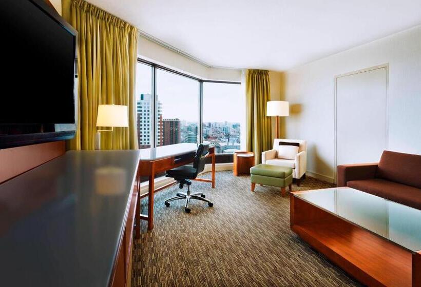 ホテル The Westin Ottawa