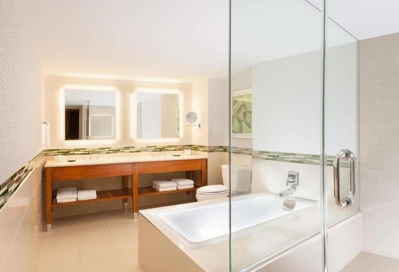 ホテル The Westin Ottawa