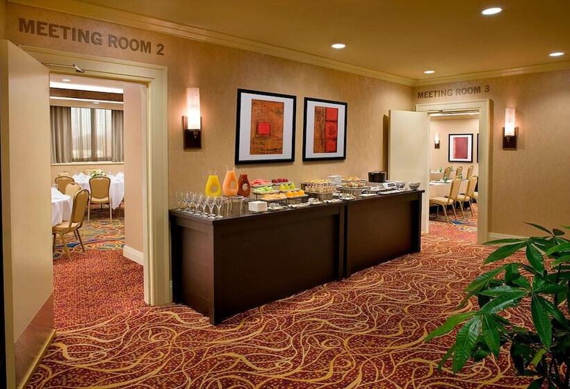 酒店 Toronto Airport Marriott