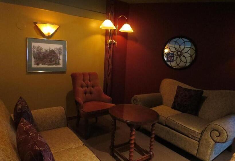 בית מלון כפרי Town And Mountain