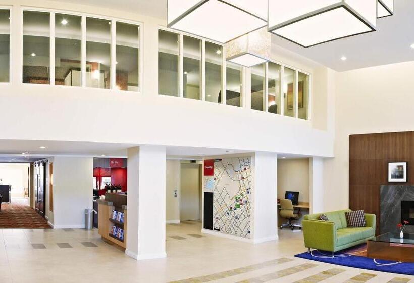 ホテル Towneplace Suites By Marriott Mississaugaairport Corporate Centre