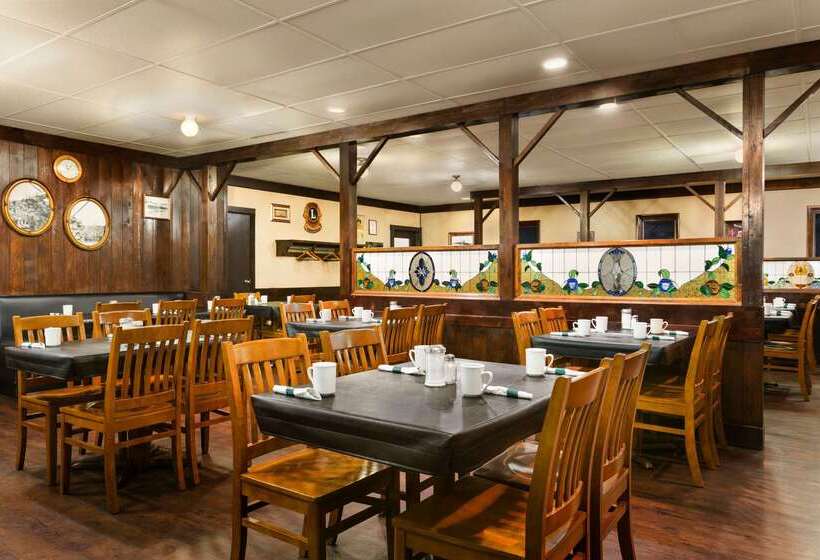 فندق Travelodge By Wyndham Kenora