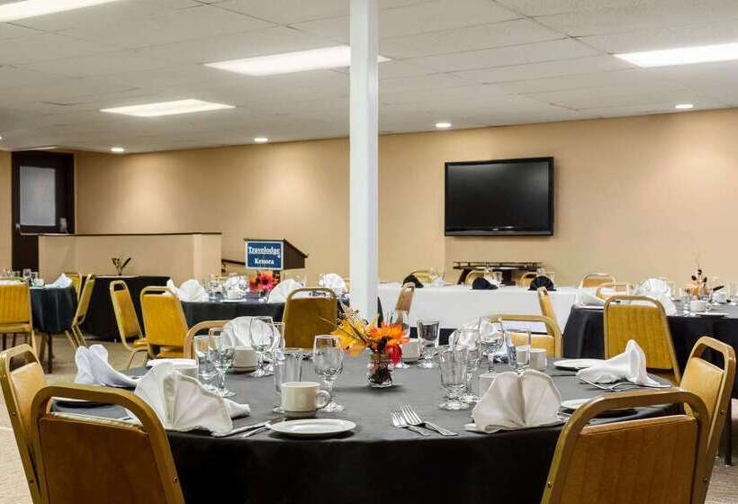 فندق Travelodge By Wyndham Kenora