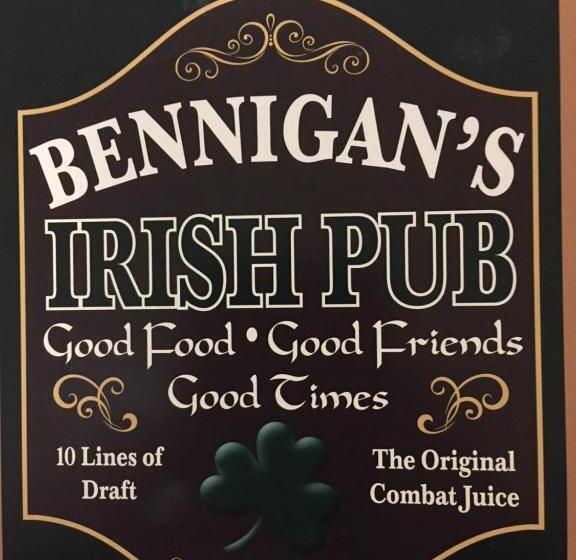 فندق Travelodge By Wyndham Lloydminster