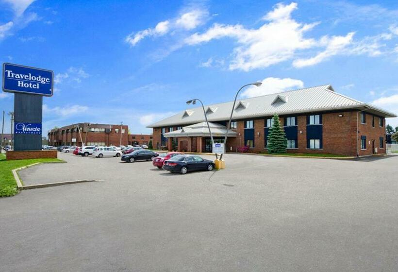 Travelodge Hotel By Wyndham Montreal Airport