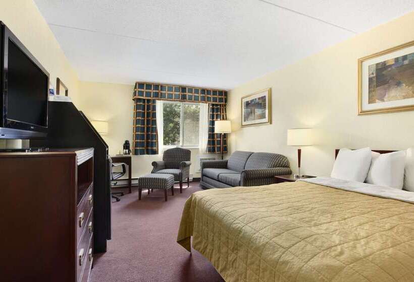 酒店 Travelodge By Wyndham Ottawa East