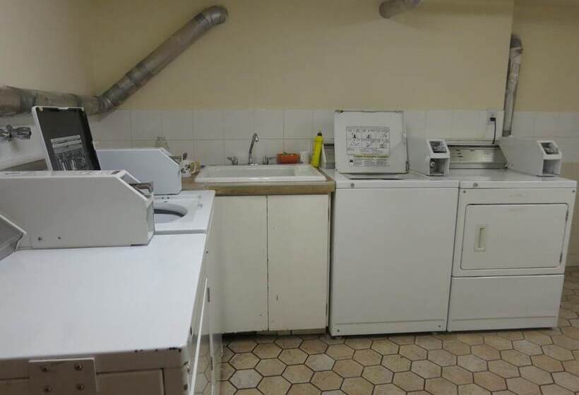 فندق Tropicana Suite