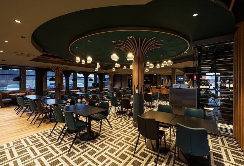 فندق Universel, Centre De Congres Riviereduloup