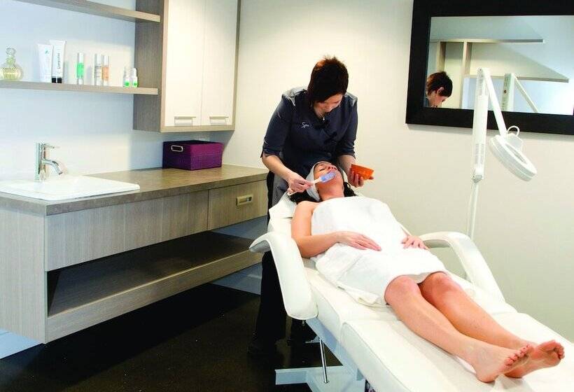 فندق Universel, Centre De Congres Riviereduloup