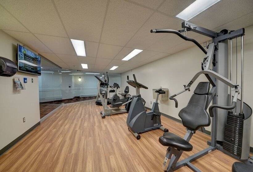 فندق Universel, Centre De Congres Riviereduloup