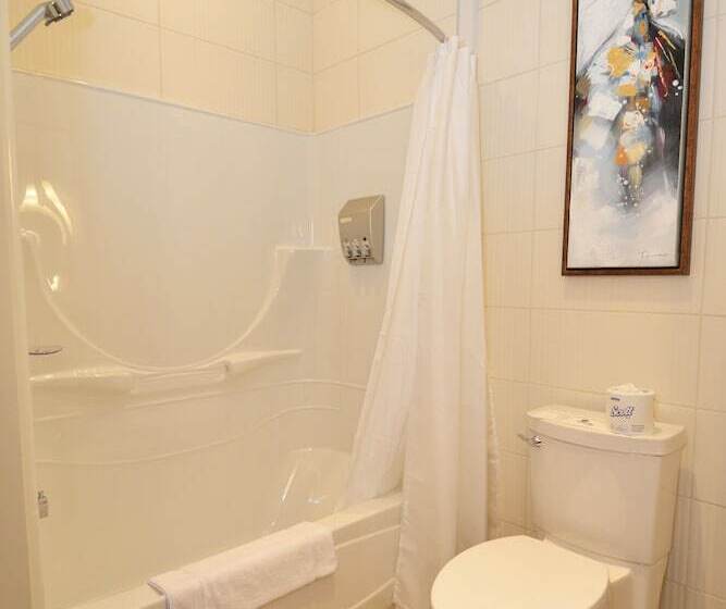 فندق Universel, Centre De Congres Riviereduloup