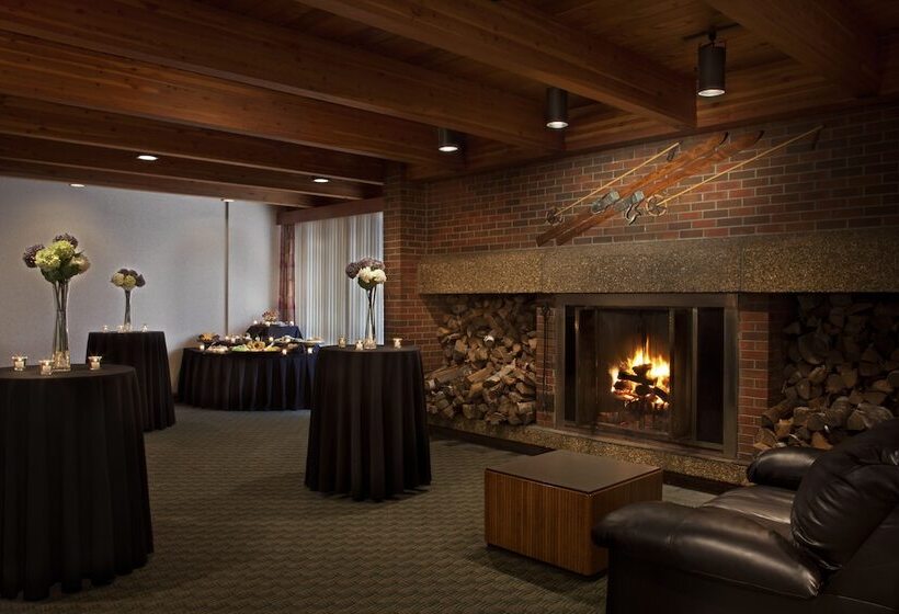 Valhalla Hotel & Conference Centre