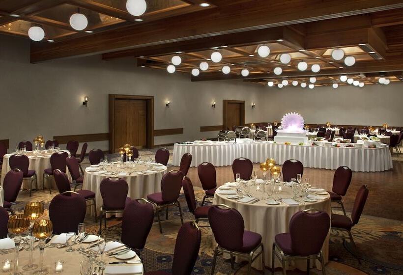 Valhalla Hotel & Conference Centre