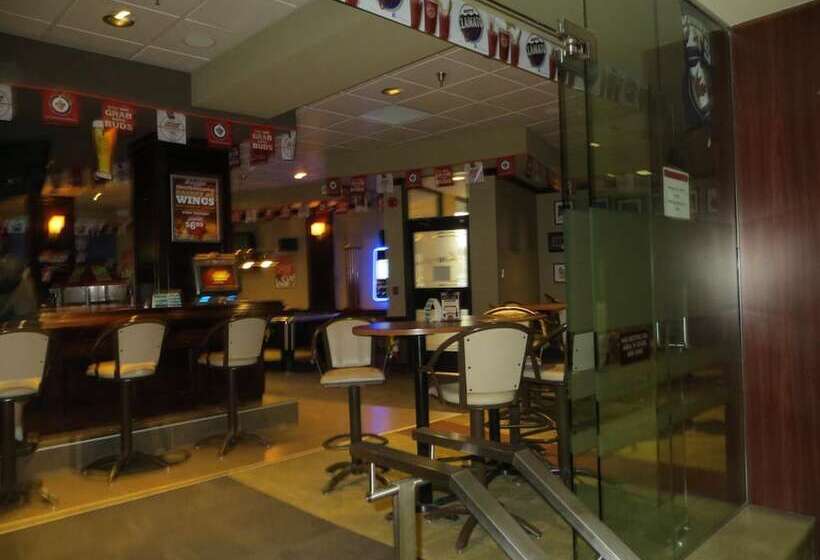 Viscount Gort Hotel, Banquet & Conference Centre