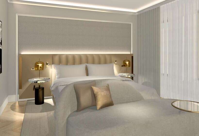 Vogue Hotel Montreal Downtown, Curio Collection By Hilton