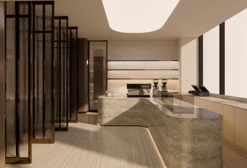 Vogue Hotel Montreal Downtown, Curio Collection By Hilton