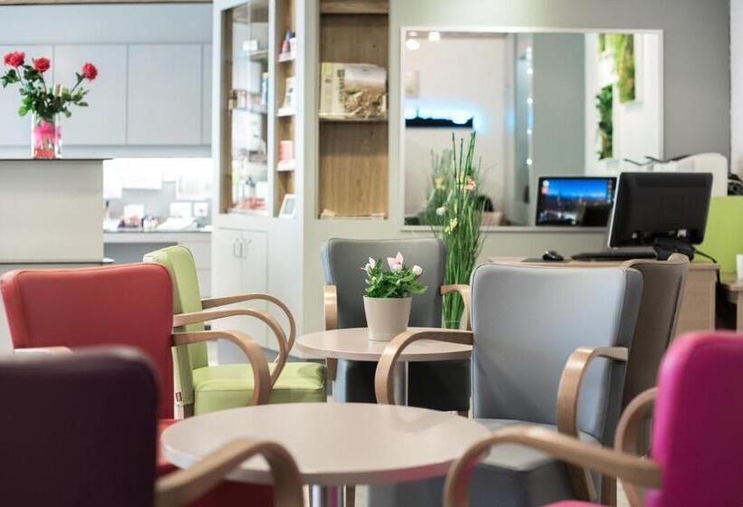 בית מלון כפרי Waldhorn