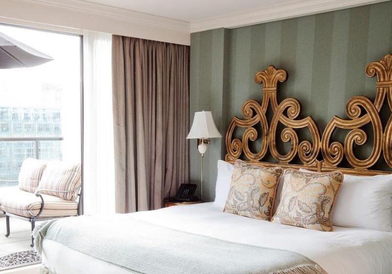 Wedgewood Hotel & Spa   Relais & Chateaux