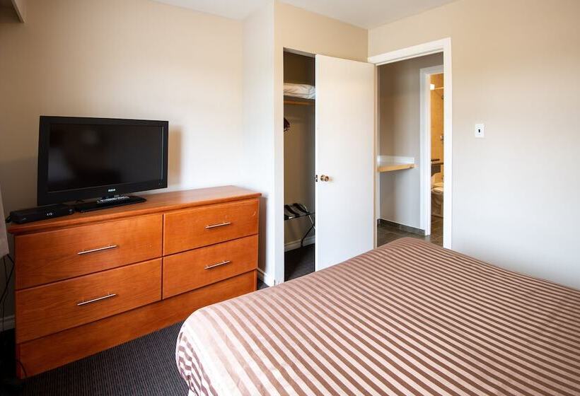מוטל Canadas Best Value Inn Prince George