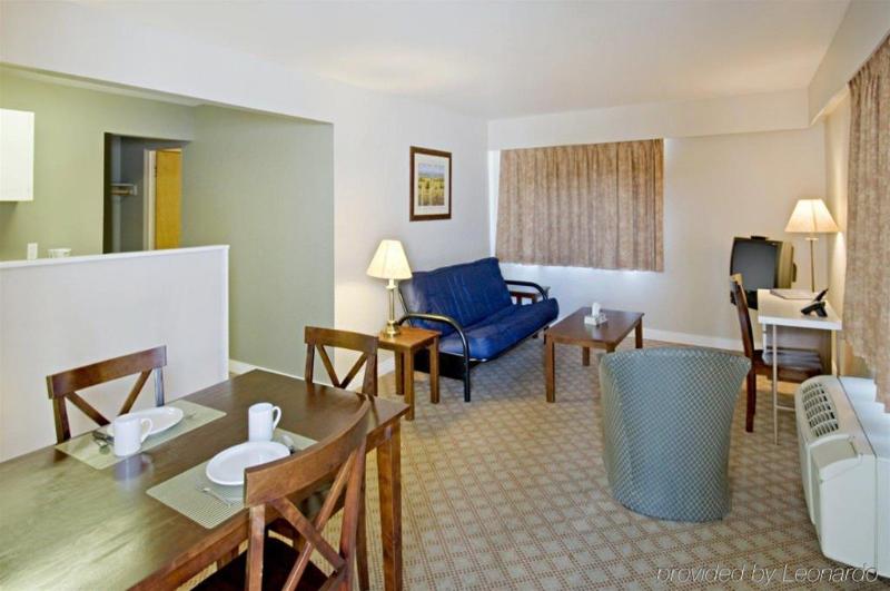مُتل Canadas Best Value Inn Prince George
