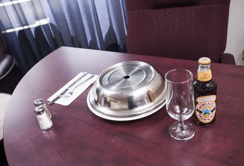 汽车旅馆  Le Deville Par G5