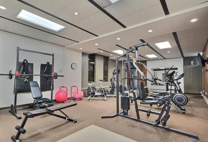 モーテル Quality Inn Rouynnoranda