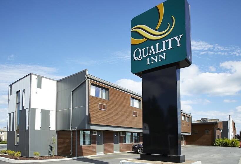モーテル Quality Inn Rouynnoranda