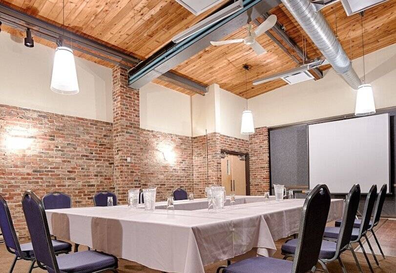 Мотель Quality Inn Rouynnoranda