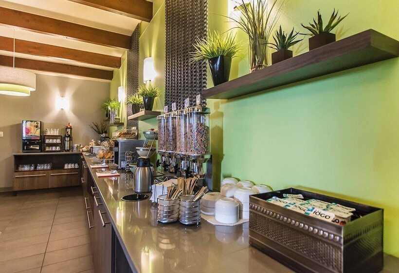 モーテル Quality Inn Rouynnoranda