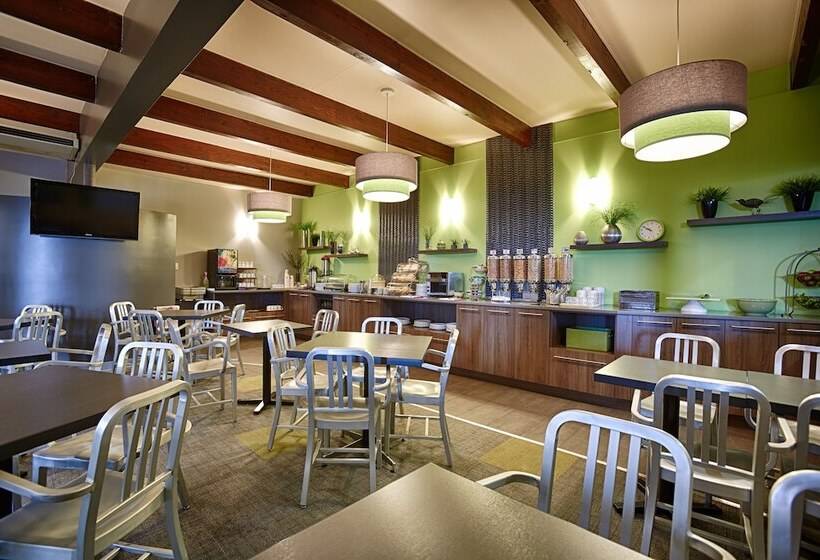 モーテル Quality Inn Rouynnoranda