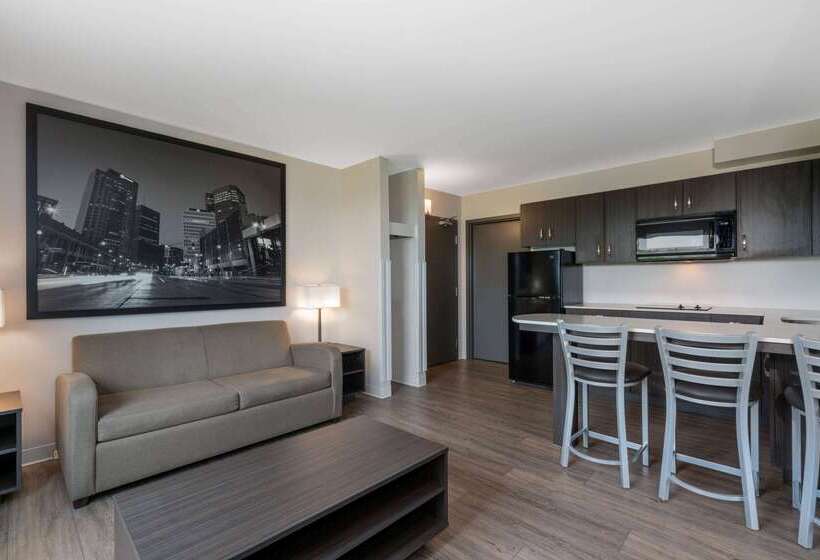 モーテル Super 8 By Wyndham Winnipeg East Mb