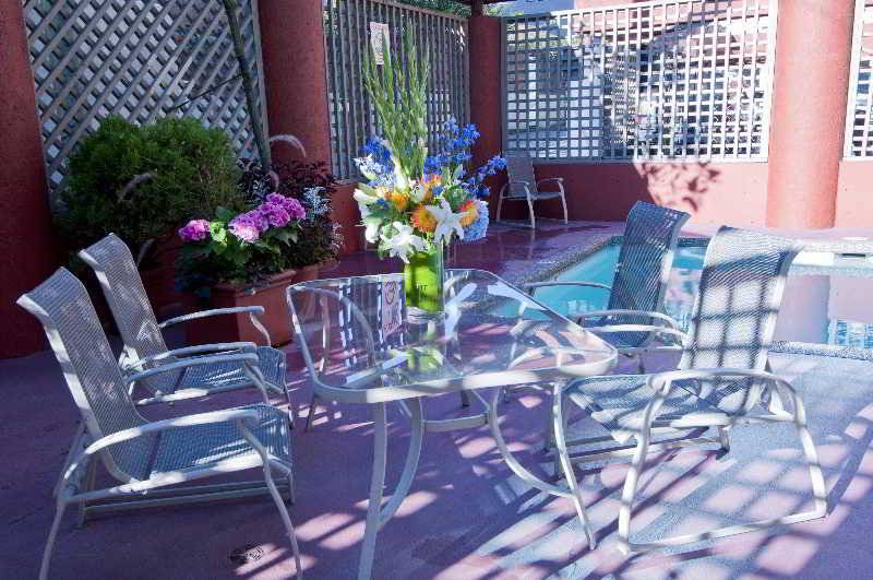 Quality Hotel Downtown