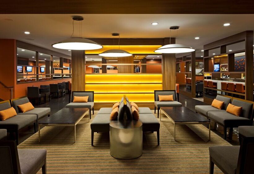 אתר נופש Hilton Mississauga/meadowvale